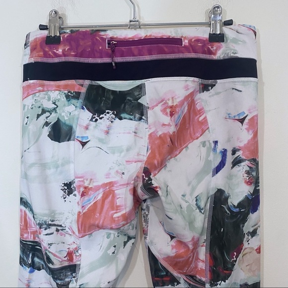 Lululemon Inspire Crop Luxtreme Pigment Wave Multi / Black 6 - Picture 6 of 6